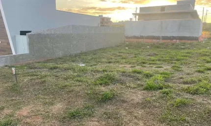 Terreno à venda na Rua José de Godoy, 88, Centro, Mogi Guaçu por R$ 135.000