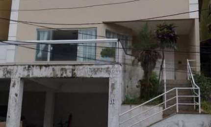 Casa em condomínio fechado com 4 quartos à venda na Rua Frederico Malesherbes Figueredo, Maria Paula, São Gonçalo, 220 m2 por R$ 650.000