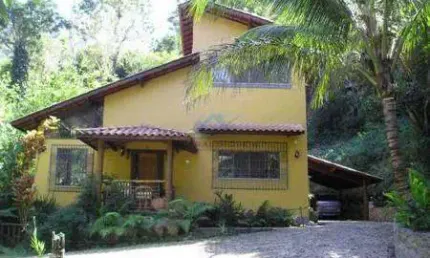 Casa com 3 quartos à venda na rua das ametistas, serra grande, niterói, 270 m2 por r$ 1.390.000