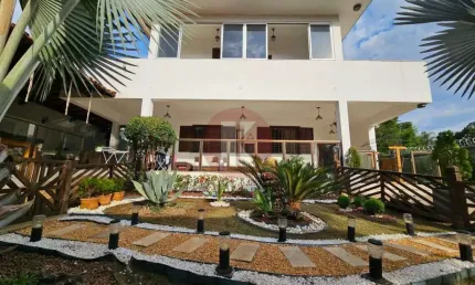 Casa à venda, 6 quartos, 2 suítes, 15 vagas, Trevo - Belo Horizonte/MG
