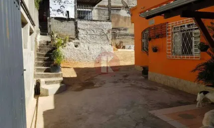 Casa à venda, 4 quartos, 12 vagas, Califórnia - Belo Horizonte/MG