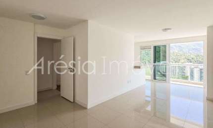 Apartamento com 2 quartos para alugar, 83 m² por R$ 4.300/mês - Ilha Pura - Rio de Janeiro/RJ