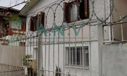 Casa para Venda em Caxias do Sul, Kayser, 3 dormitórios, 2 banheiros, 1 vaga