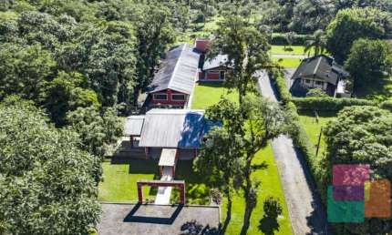 Chácara / sítio com 4 quartos à venda na Estrada Quiriri, --, Quiriri, Garuva por R$ 4.000.000