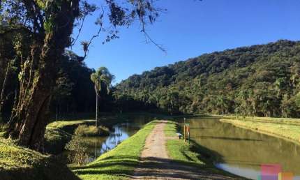 Terreno em condomínio fechado à venda na Rua Dona Francisca, --, Pirabeiraba, Joinville por R$ 270.000