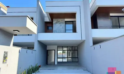 Casa com 3 quartos à venda na Rua Alexandre Humbold, --, Santo Antônio, Joinville por R$ 1.299.000