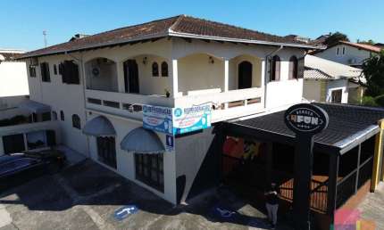 Casa com 4 quartos à venda na Avenida Antônio Ramos Alvim, --, Floresta, Joinville por R$ 1.350.000