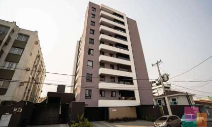 Apartamento com 3 quartos para alugar na Rua Professor Humberto Rohden, --, Costa e Silva, Joinville por R$ 3.400