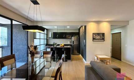 Apartamento com 3 quartos para alugar na Rua Tangará, --, Iririú, Joinville por R$ 4.000