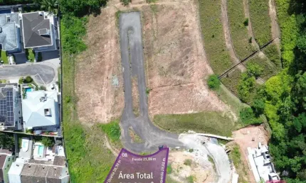 Terreno à venda na Rua Alceu Koehntopp, --, América, Joinville por R$ 1.587.585