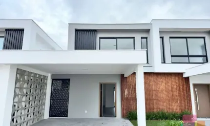 Casa em condomínio fechado com 3 quartos à venda na Rua Marcos João Serafim, --, Vila Nova, Joinville por R$ 715.000