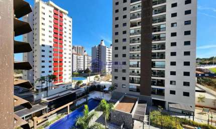 Apartamento com 3 quartos para alugar na Vila Aviação, Bauru 