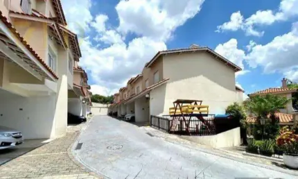 Sobrado à venda em São Paulo, Sítio da Figueira, com 3 quartos, com 153 m²