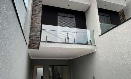 Sobrado à venda em São Paulo, Vila Carrão, com 3 suítes, com 135 m²