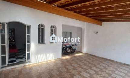 Casa térrea à venda na Vila Industrial em Mogi das Cruzes