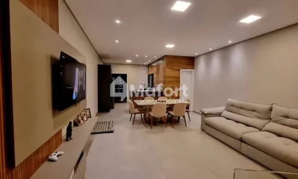 Casa à venda com 3 dorms na Vila Suissa, com piscina, área gourmet com churrasqueira