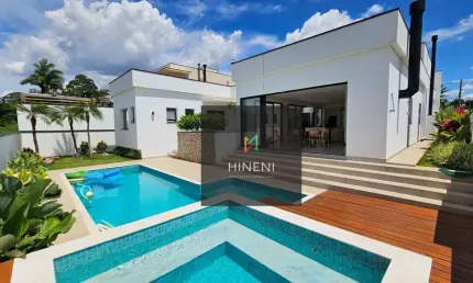 CASA TERREA IMPONENTE ALTO LUXO E PADRAO 04 SUITES CONDOMINIO FECHADO EM ATIBAIA