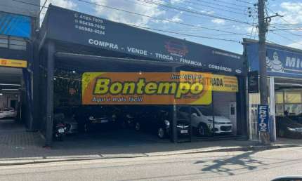 IMÓVEL COM RENDA E FRENTE PARA 02 RUAS - AV. INOCÊNCIO E AV. TEIXEIRA LOTT