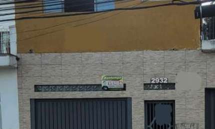 EXCELENTE IMÓVEL NA REGIÃO CENTRAL - CASA COM ESPAÇO PARA ESCRITÓRIOS