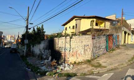 Terreno à venda na Vila Dirce, Carapicuíba 
