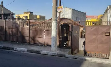 Casa com 3 quartos à venda no Centro, Carapicuíba 