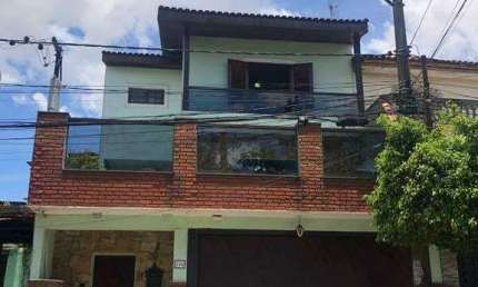 Casa com 4 quartos para alugar na Vila Janete, Carapicuíba 