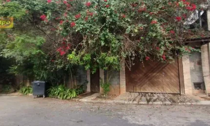 Sobrado à venda, 2 quartos, 4 vagas, VILA VIANA - Barueri/SP