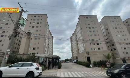 Apartamento com 2 Quartos e 1 banheiro à Venda, 42 m² por R$ 235.000
