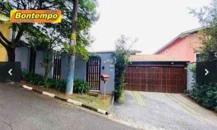 Casa à venda na Vila Lisboa, Carapicuíba 