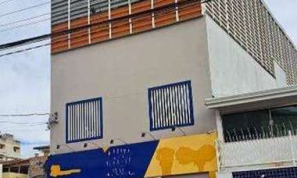 Prédio Comercial no Centro de Carapicuíba !!! Ideal p/ Escolas