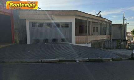 Casa com 2 quartos para alugar na Vila Margarida, Carapicuíba 