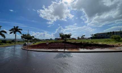 Terreno comercial para alugar na Rua Afonso Lucildo Segato, Residencial Portal Arabela, Rolândia