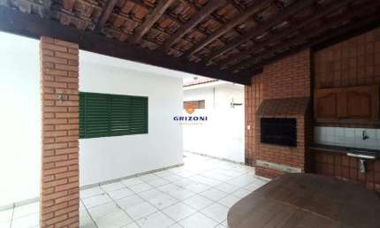 Casa com 4 quartos para alugar na Vila Cidade Universitária, Bauru 