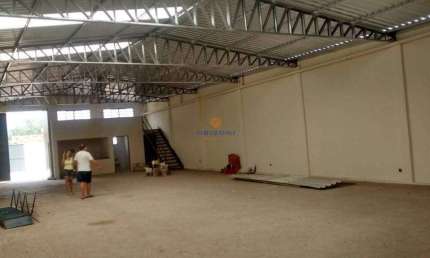 Salão Comercial Industrial com 500m² à venda no Jardim Nova Esperança