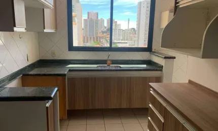 Apartamento para venda no residencial Barcelona com 4 quartos sendo 1 suíte e 2 vagas de garagens