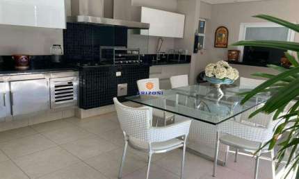 Casa Sobrado com 3 suítes à venda no condomínio Residencial Tivoli I