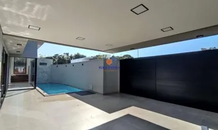 CASA TÉRREA RESIDENCIAL SPAZIO VERDE COMENDADOR I 3 SUÍTES I 1SALA I 5 BANHEIROS| 2 VAGAS