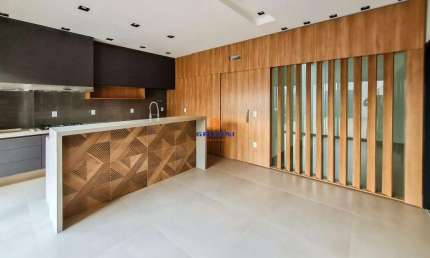 Casa com 4 suítes à venda no condomínio Spazio Verde