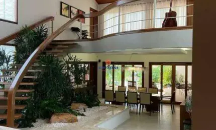 Casa com 4 suítes à venda no Condomínio Residencial Shangri-lá