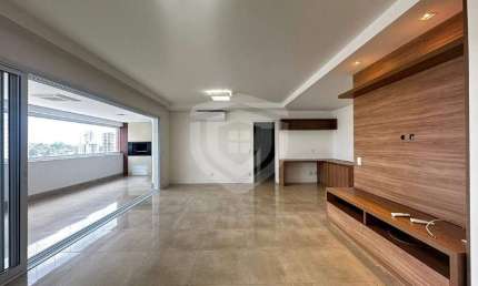 Apartamento para alugar com 3 quartos 143m² Edifício Maiorca