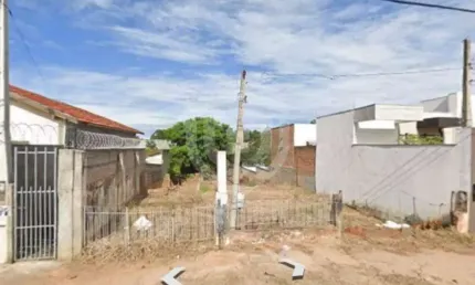 Terreno à venda no Jardim Estoril, Bauru 