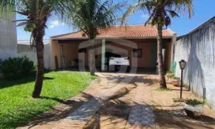 Casa com 3 quartos à venda na Vila Souto, Bauru 