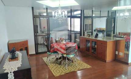EDIFICI0 VERSAILLES / 3 SUITES / 1 SACADA/ANDAR BAIXO