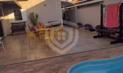 Casa para à venda no bairro Jardim América em Bauru