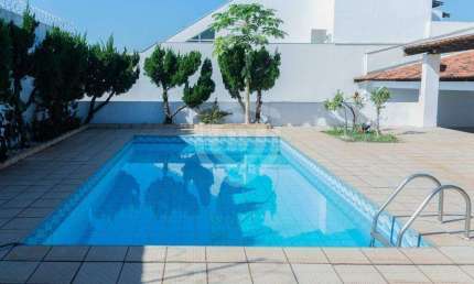 IMÓVEL COMERCIAL OU RESIDENCIAL I 3 SUITES, VARANDA COM 8 SALAS I 10 VAGAS GARAGEM