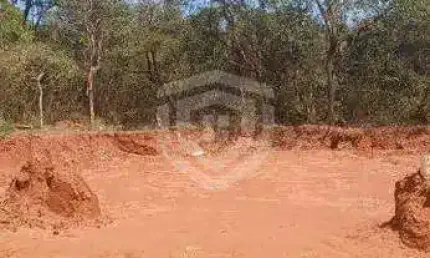Terreno à venda no Tangarás, Bauru 