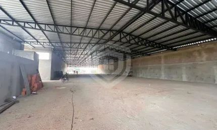 Barracão novo 1400 m² de loja e 1500 m² estacionamento para vender em uma das avenidas mais movimentada de bauru/sp