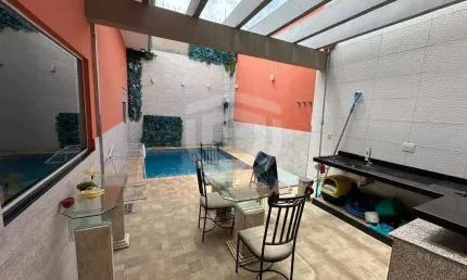 Casa com 3 quartos à venda na Vila Souto, Bauru 