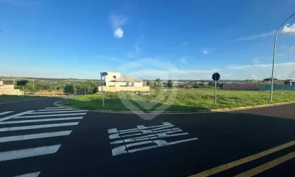 Terreno à venda no Guestier Residencial Boutique, Piratininga 