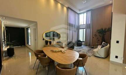 Casa mobiliada à venda no Condomínio Villa Dumont com 4 suítes